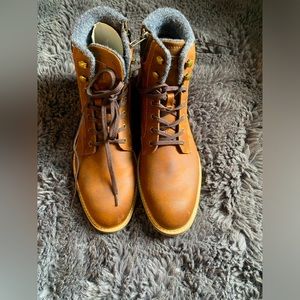 Men’s brand new boots